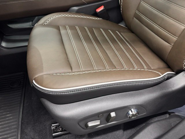 Used 2026 GMC Acadia Denali Ultimate w/ LPO, All-Weather Package AWD/4WD image 25