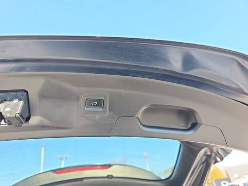 Used 2020 MAZDA CX-9 Grand Touring image 32