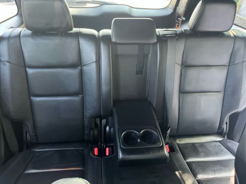 Used 2020 Jeep Grand Cherokee Limited AWD/4WD image 16