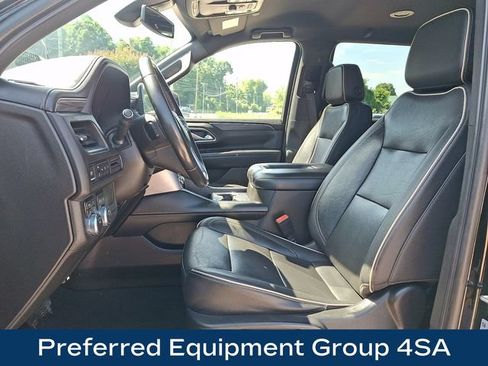Used 2021 GMC Yukon SLT AWD/4WD image 2