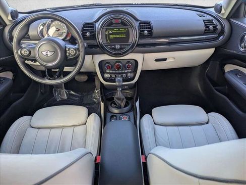 Used 2018 MINI Cooper Clubman S image 18