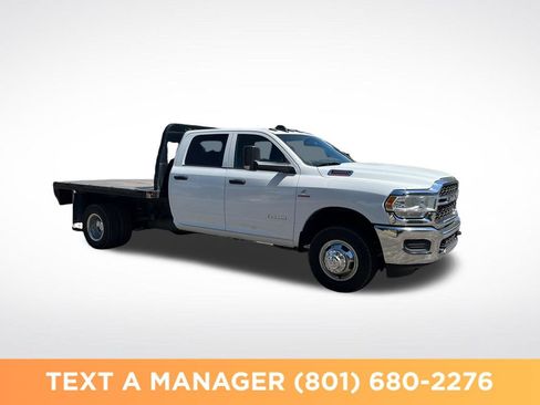 Used 2021 RAM 3500 Tradesman w/ Chrome Appearance Group AWD/4WD image 7