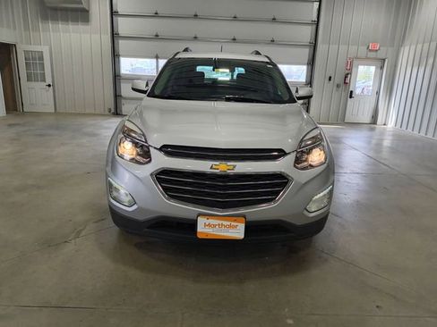 Used 2017 Chevrolet Equinox LT w/ Convenience Package AWD/4WD image 3
