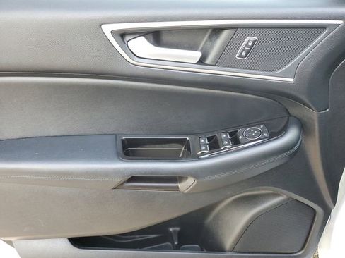 Used 2017 Ford Edge SEL w/ Equipment Group 201A image 16