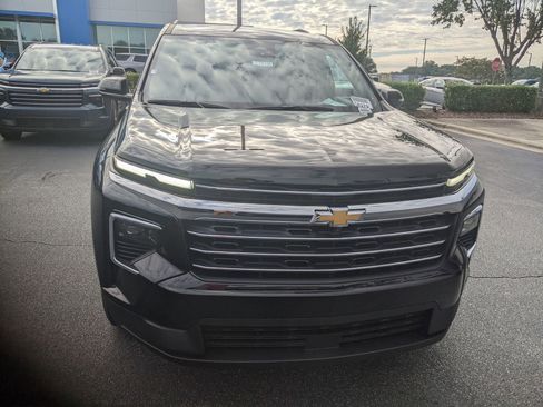 New 2026 Chevrolet Traverse LT w/ Driver Confidence Package image 2