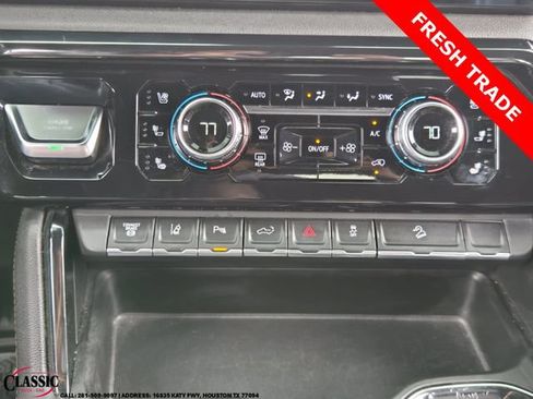 Used 2024 GMC Sierra 2500 AT4 w/ AT4 Premium Plus Package AWD/4WD image 17