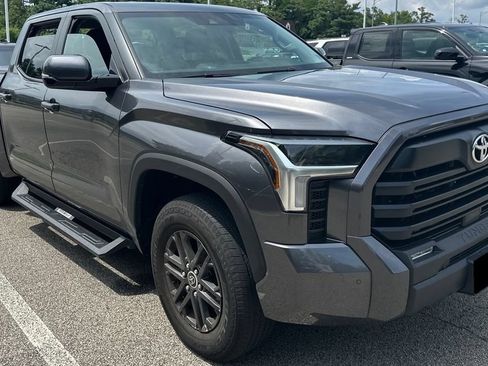 Used 2024 Toyota Tundra SR5 w/ SR5 Convenience Package AWD/4WD image 3