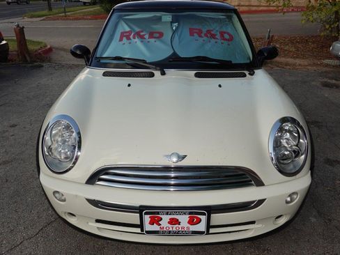 Used 2006 MINI Cooper Hardtop image 2