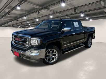 Used 2017 GMC Sierra 1500 SLT w/ SLT Premium Package