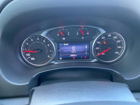 Used 2024 GMC Terrain SLE w/ Driver Convenience Package image 20