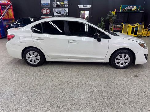 Used 2015 Subaru Impreza 2.0i image 6