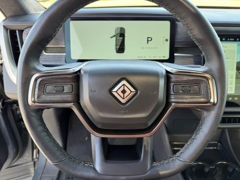 Used 2023 Rivian R1S Adventure image 11