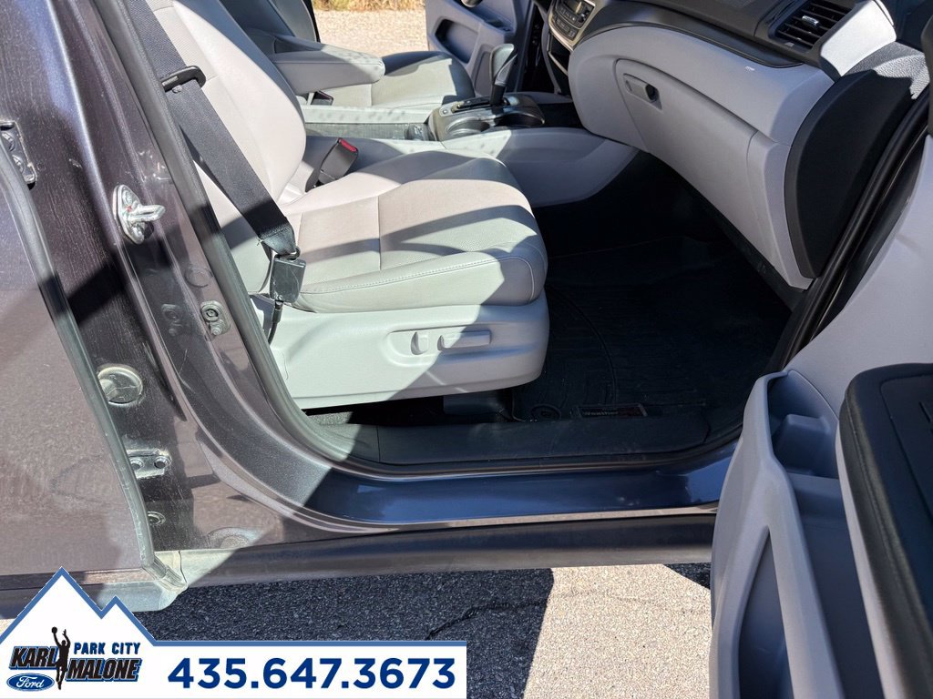 Used 2018 Honda Ridgeline RTL-T image 34