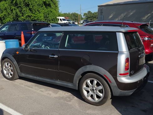 Used 2010 MINI Cooper Clubman Hardtop FWD image 5
