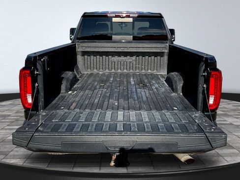 Used 2020 GMC Sierra 3500 AT4 w/ AT4 Premium Package AWD/4WD image 9