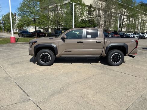 New 2026 Toyota Tacoma TRD Off-Road image 2