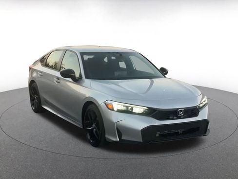 Used 2025 Honda Civic Sport image 3