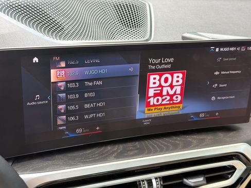 Used 2023 BMW 330e xDrive w/ Premium Package AWD/4WD image 25
