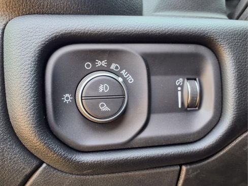 New 2026 RAM 3500 Big Horn AWD/4WD image 18