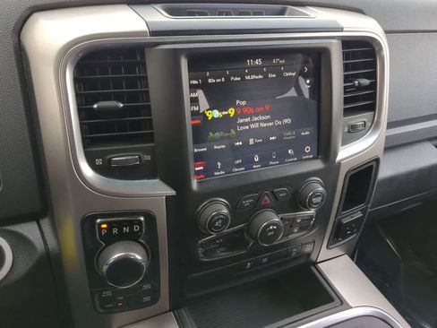 Used 2018 RAM 1500 Big Horn image 26