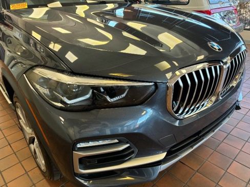 Used 2019 BMW X5 xDrive40i w/ Convenience Package image 2