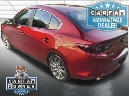 Used 2025 MAZDA MAZDA3 s FWD image 2