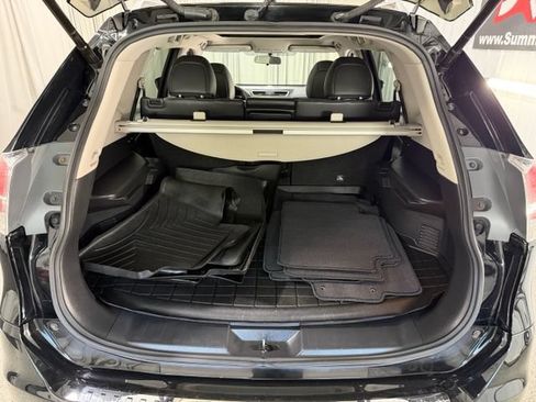 Used 2015 Nissan Rogue SL w/ SL Premium Package AWD/4WD image 9