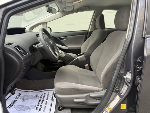 Used 2012 Toyota Prius Two FWD image 11