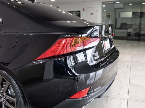 Used 2018 Lexus IS 350 AWD image 14