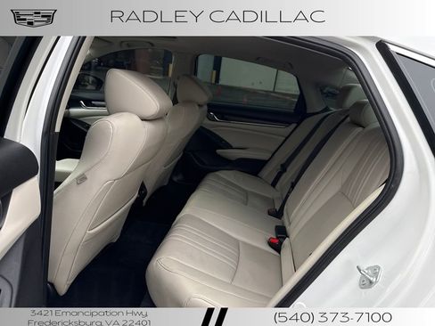 Used 2021 Honda Accord Touring image 23