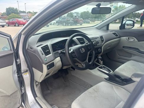 Used 2012 Honda Civic LX image 10