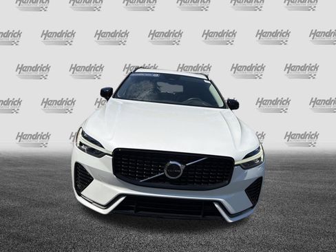Certified 2024 Volvo XC60 B5 Core w/ Protection Package Premier AWD/4WD image 3