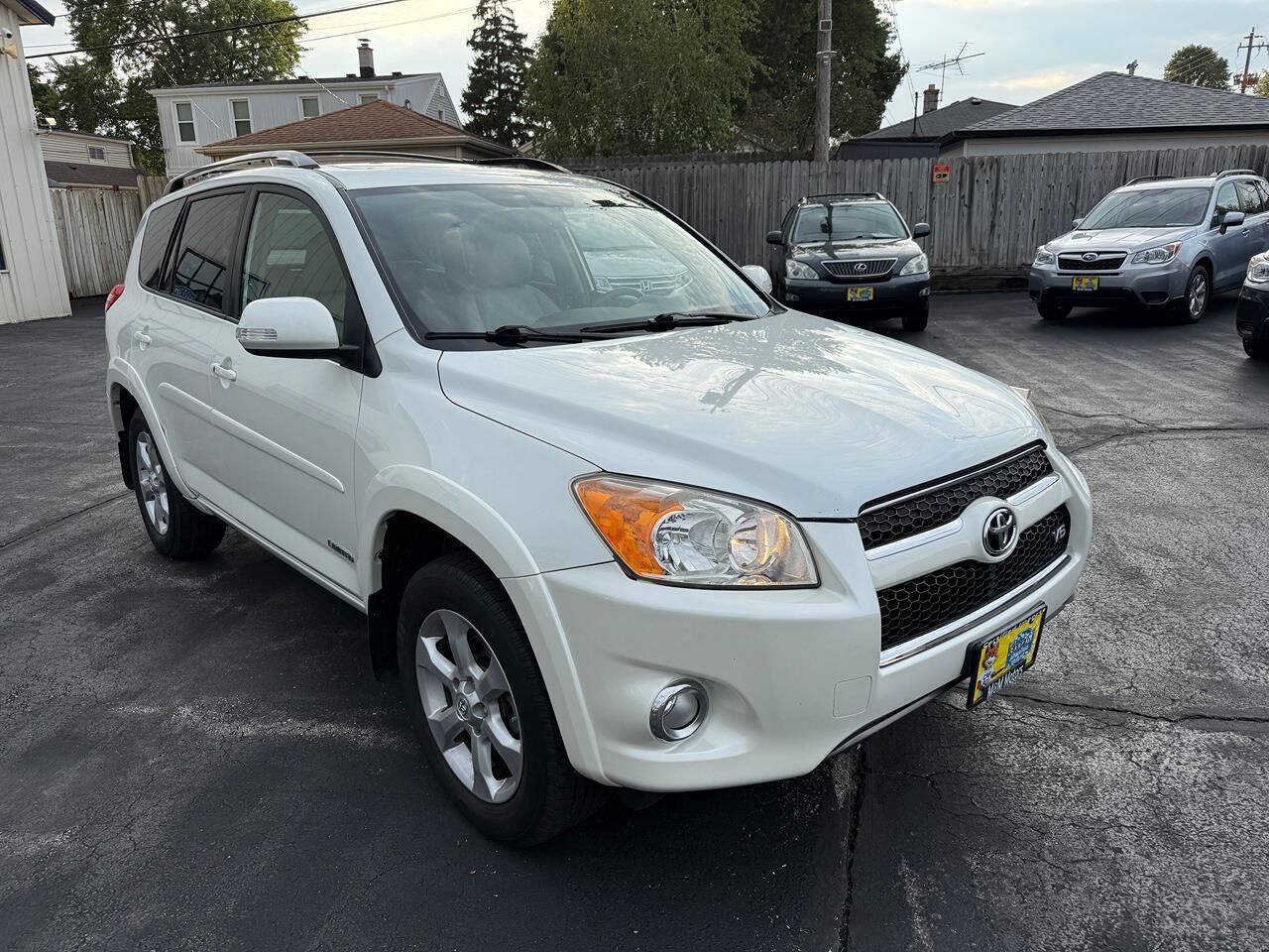 Used 2010 Toyota RAV4 Limited w/ Limited Extra Value Pkg AWD/4WD image 3