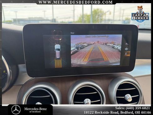 Used 2022 Mercedes-Benz GLC 300 4MATIC image 17