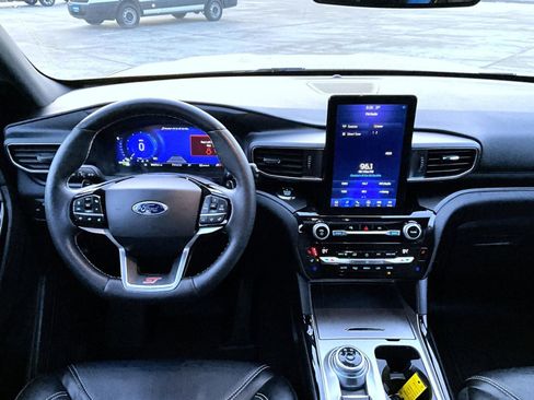 Used 2021 Ford Explorer ST w/ Equipment Group 401A image 14