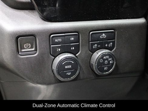 Used 2023 Chevrolet Silverado 1500 LT Trail Boss AWD/4WD image 17