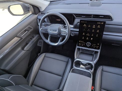 New 2026 GMC Terrain Denali w/ LPO, Floor Liner Package AWD/4WD image 19