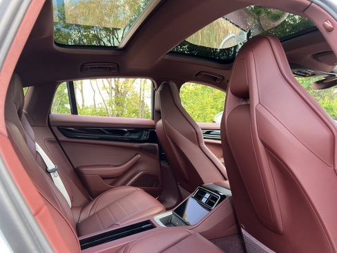New 2026 Porsche Panamera 4 image 22