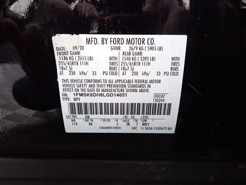 Used 2020 Ford Explorer XLT w/ Comfort Package image 34