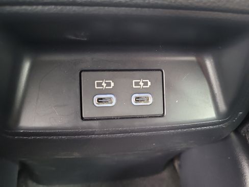 Certified 2025 Toyota Corolla SE image 15