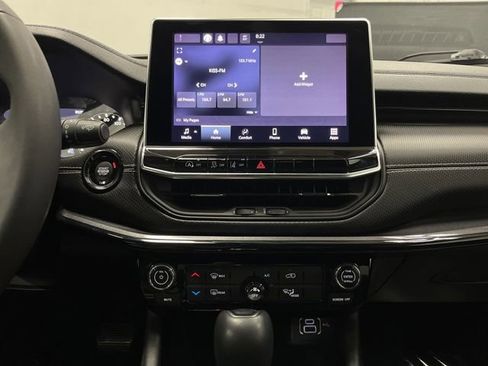 Used 2022 Jeep Compass Altitude image 7