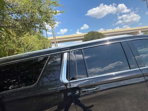 Used 2026 GMC Yukon XL Denali Ultimate w/ LPO, Get Active Package AWD/4WD image 19