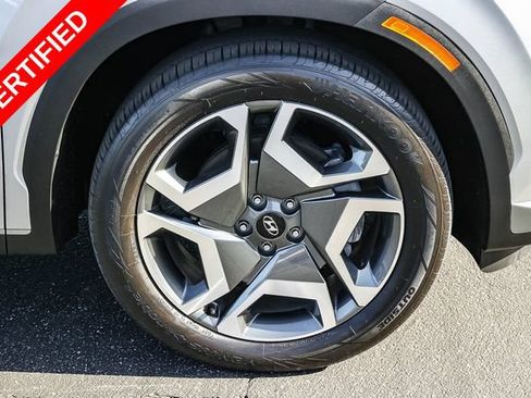 Certified 2025 Hyundai Palisade SEL FWD image 9