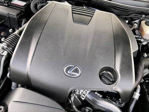 Used 2015 Lexus IS 250 w/ Navigation System Package image 28