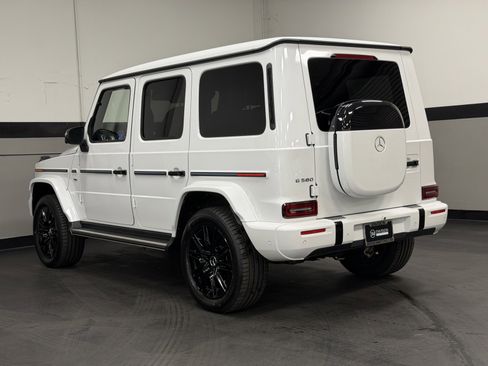 Used 2025 Mercedes-Benz G 580 w/ EQ Technology image 11