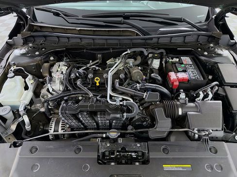 Used 2025 Nissan Altima 2.5 S image 28