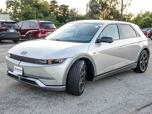 Used 2024 Hyundai Ioniq 5 Limited AWD/4WD image 4