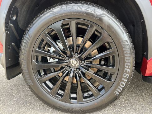 New 2026 Toyota Highlander XSE AWD/4WD image 19