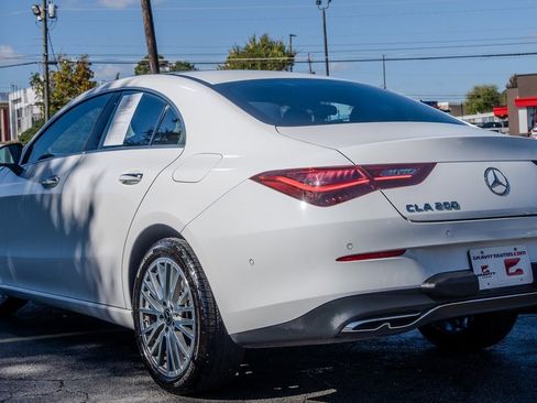 Used 2025 Mercedes-Benz CLA 250 image 22