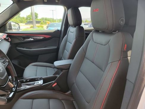 New 2025 Chevrolet TrailBlazer RS w/ Convenience Package image 14